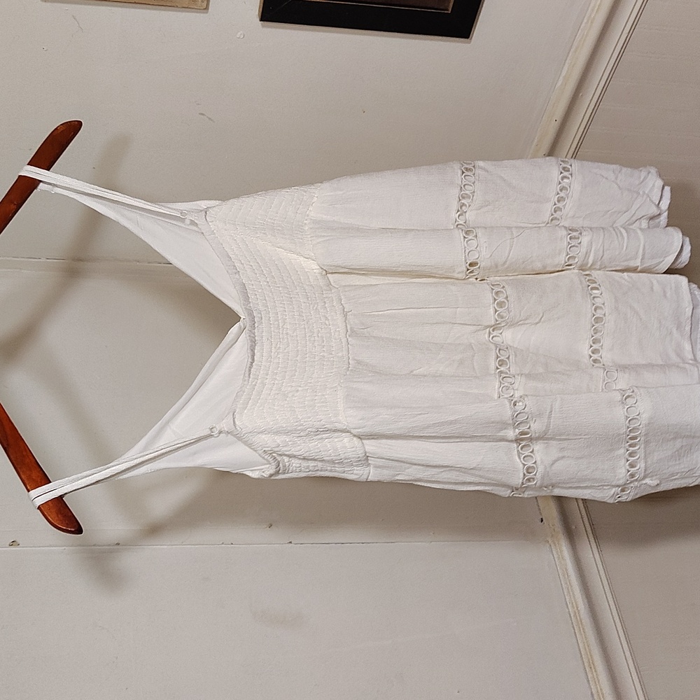 SHEIN White Tiered Sleeveless Camisole - Picture 6 of 6